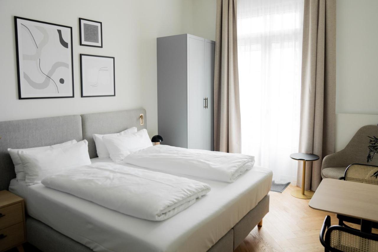New Opening! Digital Check-in - Park By Charly * Lübeck